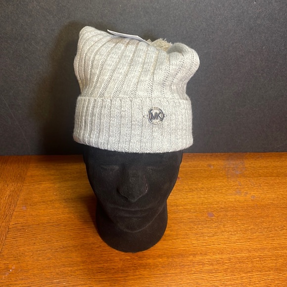 MICHAEL Michael Kors Accessories - Michael Kors silver/gray Beanie. NWT.